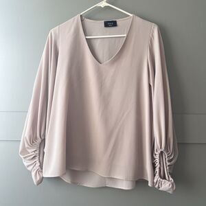 VICI V-Neck Blouse Top Women Small Tan Balloon Sleeve Minimalist Career Office